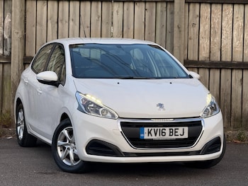 Used Peugeot 208 2016 for sale - 79000366: Photo