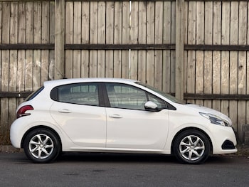 Used Peugeot 208 2016 for sale - 79000366: Photo