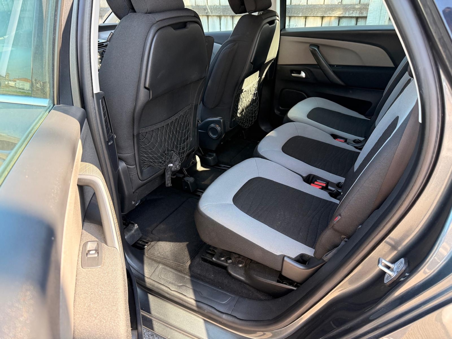 Used Citroen C4 Picasso 2015 for sale - 77947296: Photo 19