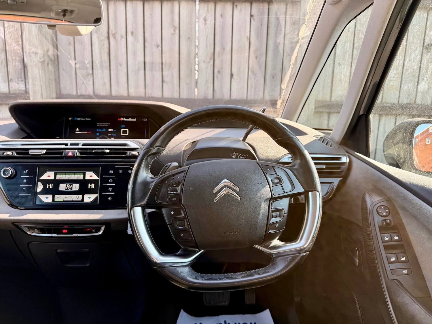 Used Citroen C4 Picasso 2015 for sale - 77947296: Photo 25