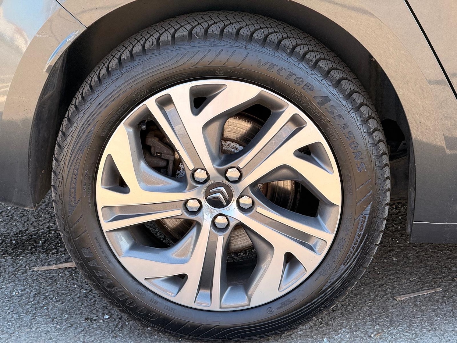 Used Citroen C4 Picasso 2015 for sale - 77947296: Photo 33