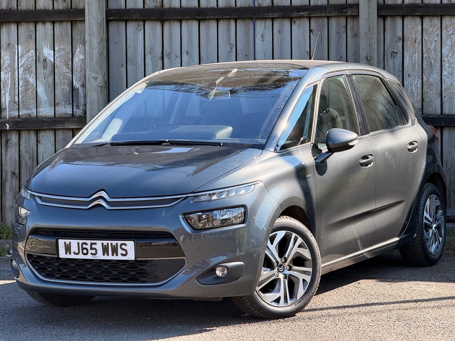 Used Citroen C4 Picasso 2015 for sale - 77947296: Photo 8
