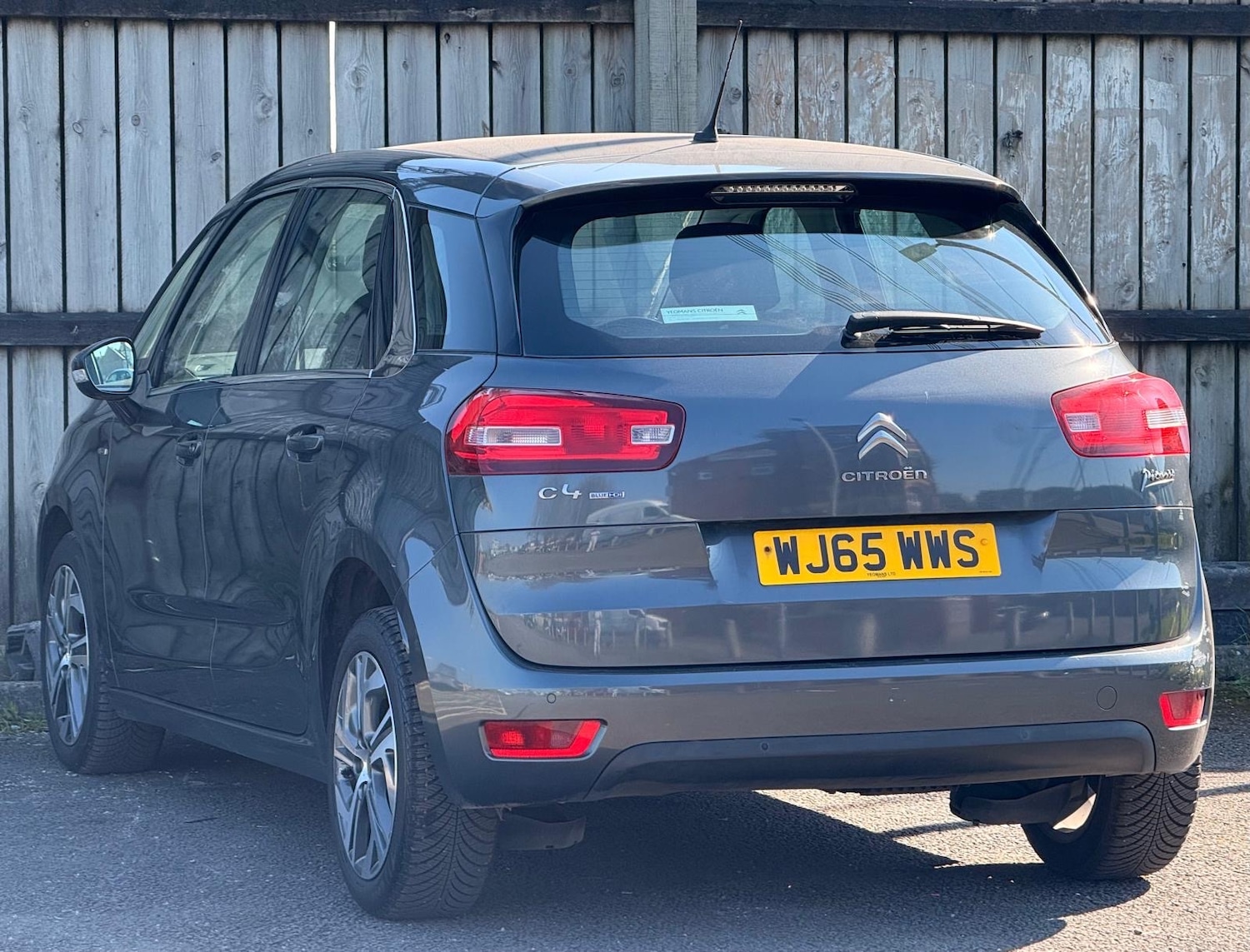 Used Citroen C4 Picasso 2015 for sale - 77947296: Photo 9