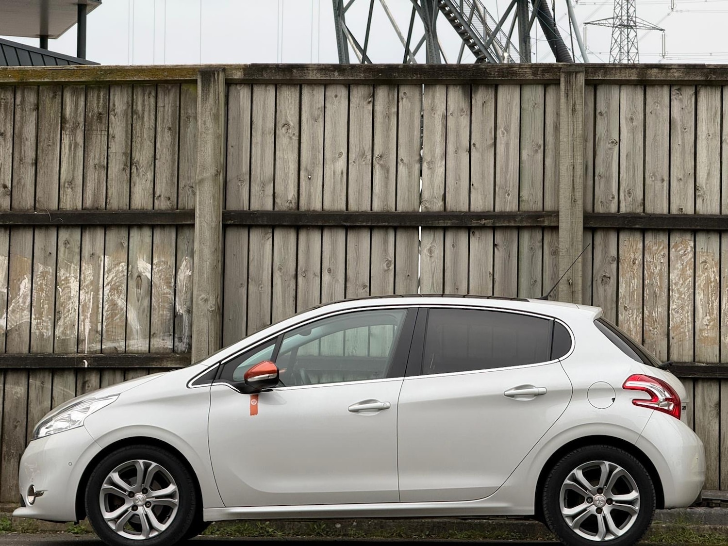 Used Peugeot 208 2014 for sale - 77745896: Photo 11
