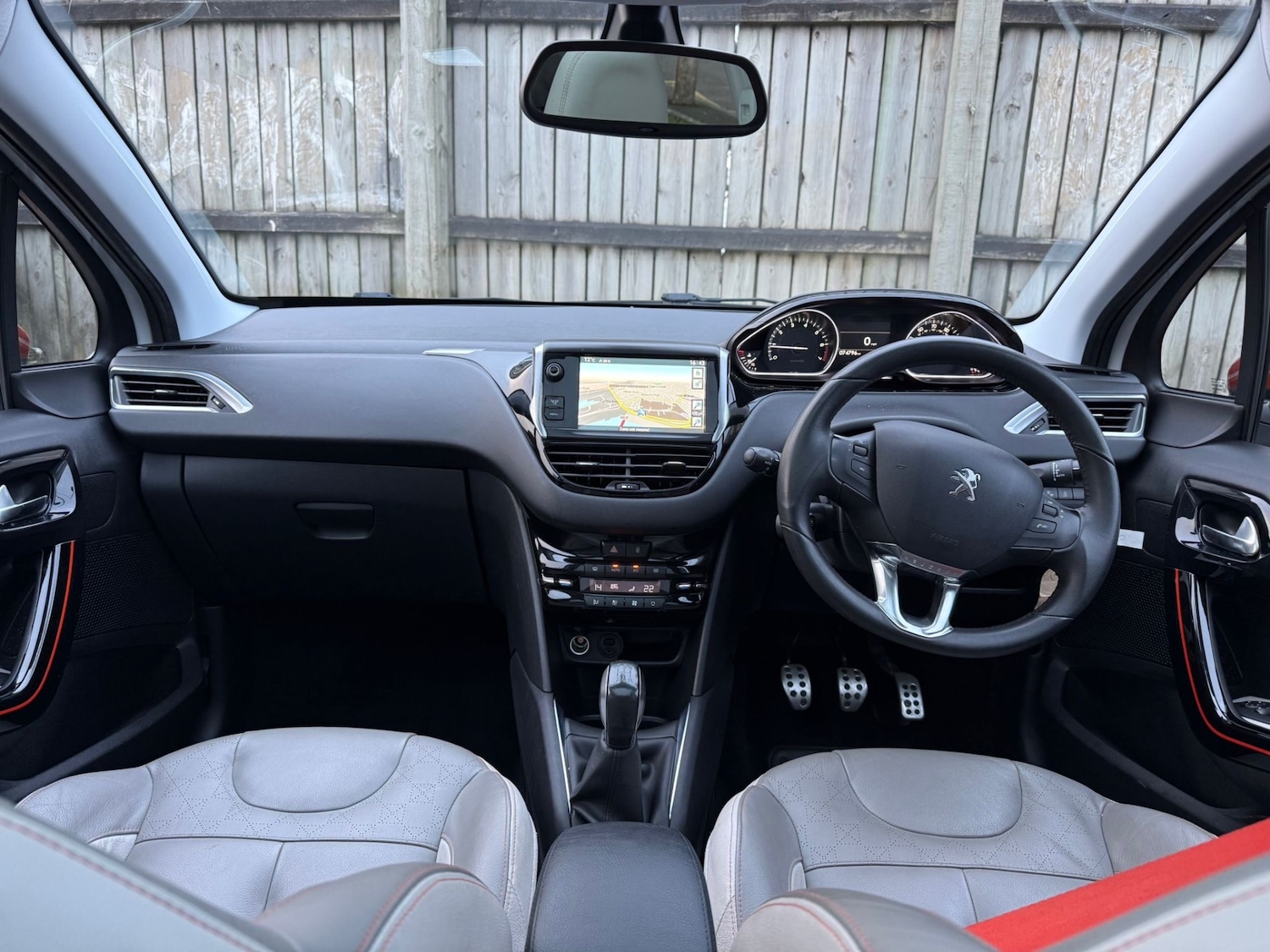 Used Peugeot 208 2014 for sale - 77745896: Photo 20