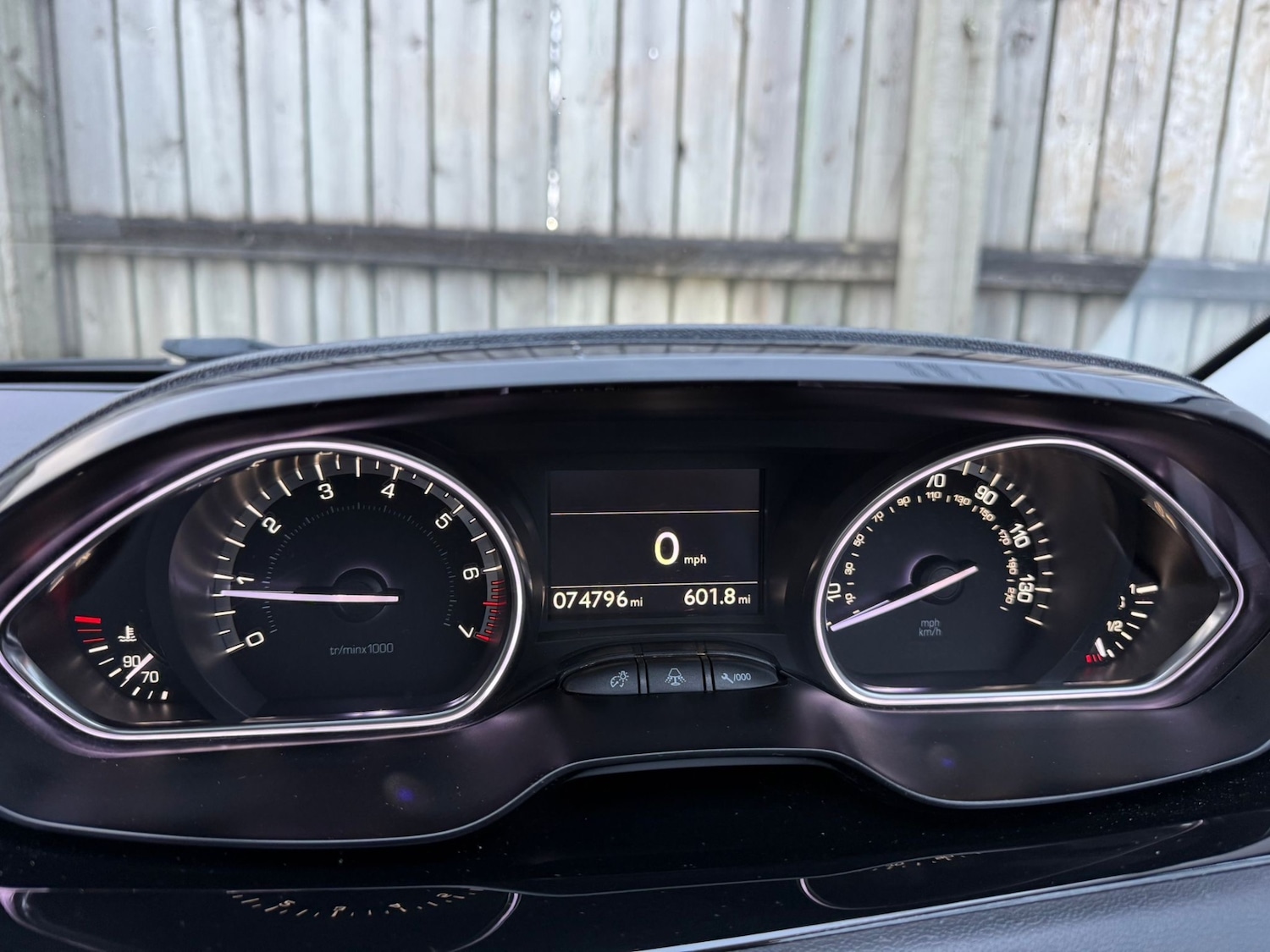 Used Peugeot 208 2014 for sale - 77745896: Photo 21