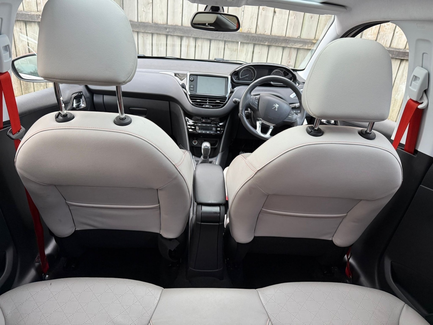 Used Peugeot 208 2014 for sale - 77745896: Photo 27