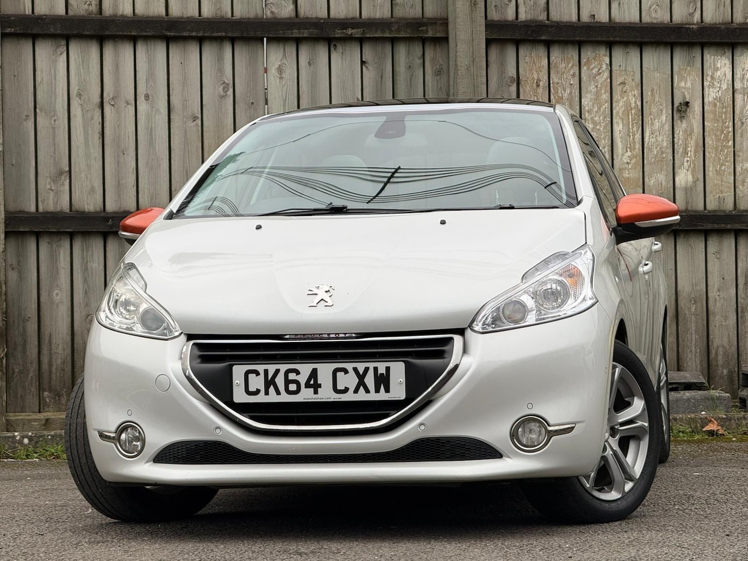 Used Peugeot 208 2014 for sale - 77745896: Photo 28