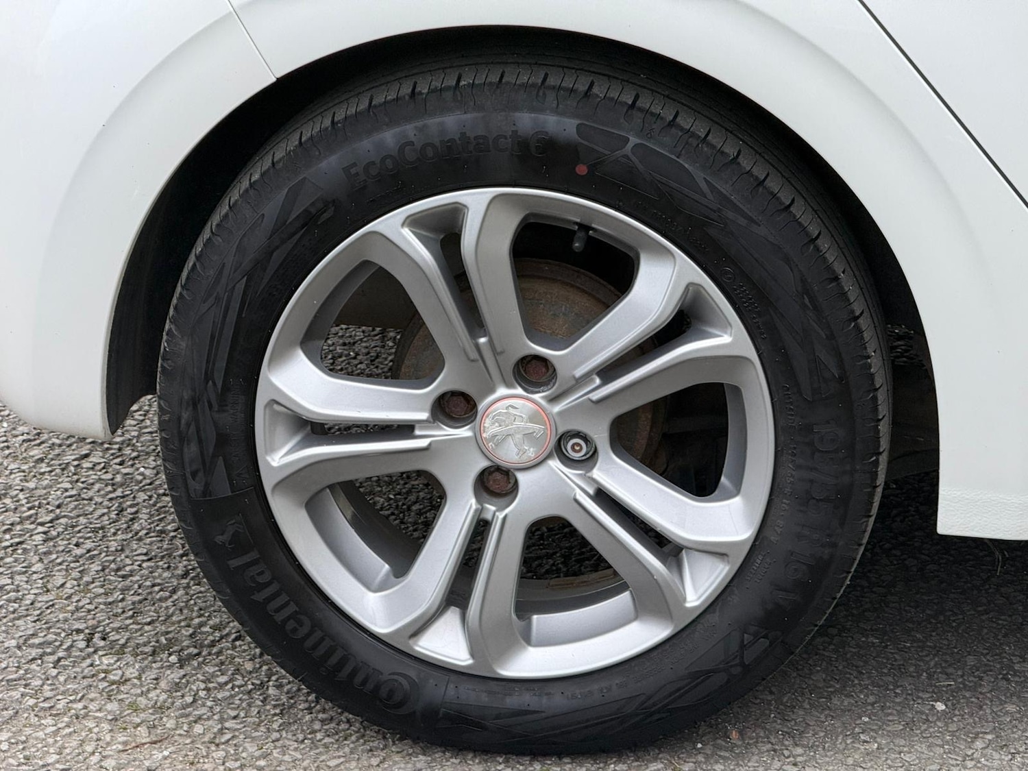 Used Peugeot 208 2014 for sale - 77745896: Photo 34