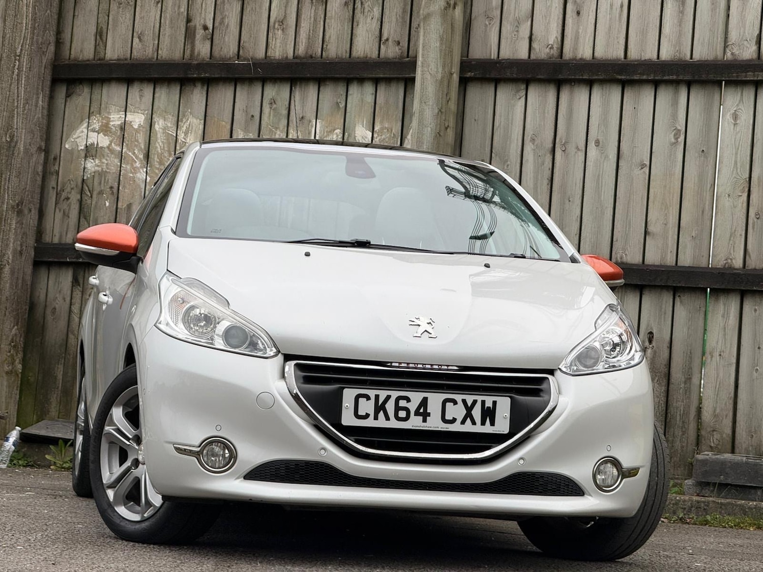 Used Peugeot 208 2014 for sale - 77745896: Photo 7