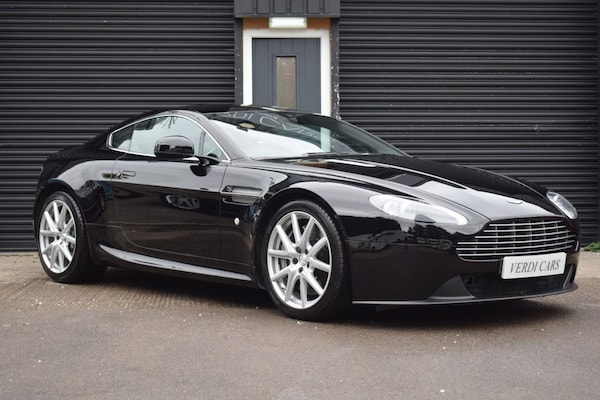 Used Aston Martin Vantage 2013 for sale - 76327954: Photo 1