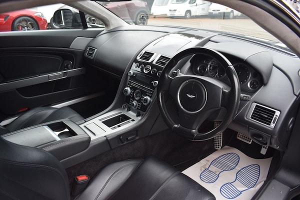 Used Aston Martin Vantage 2013 for sale - 76327954: Photo 23