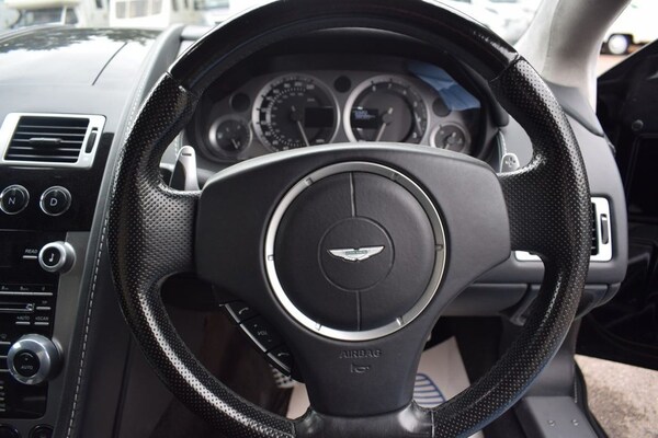 Used Aston Martin Vantage 2013 for sale - 76327954: Photo 24