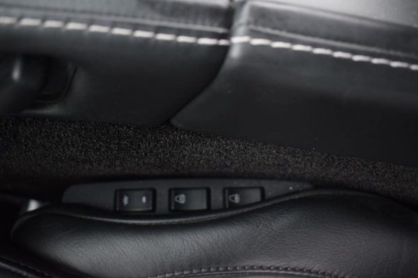 Used Aston Martin Vantage 2013 for sale - 76327954: Photo 29