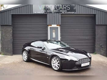 Used Aston Martin Vantage 2013 for sale - 76327954: Photo 2