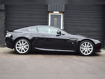 Used Aston Martin Vantage 2013 for sale - 76327954: Photo 3