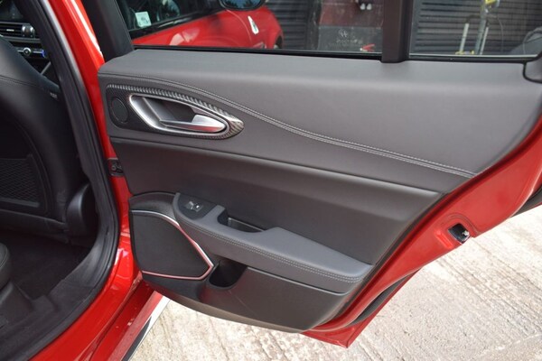 Used Alfa Romeo Giulia 2022 for sale - 76132068: Photo 47
