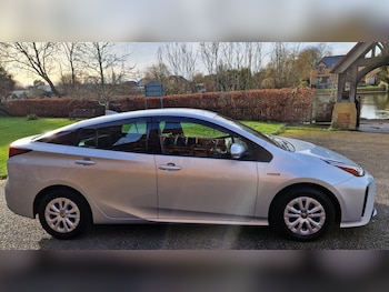 Used Toyota Prius 2020 for sale - 75714137: Photo