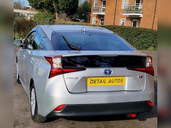 Used Toyota Prius 2020 for sale - 75714137: Photo
