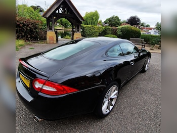 Used Jaguar XK 2011 for sale - 76065704: Photo