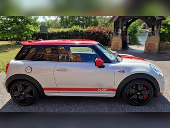 Used MINI Hatch 2018 for sale - 76065365: Photo
