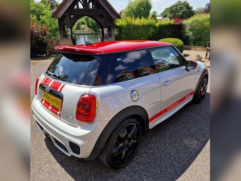 Used MINI Hatch 2018 for sale - 76065365: Photo