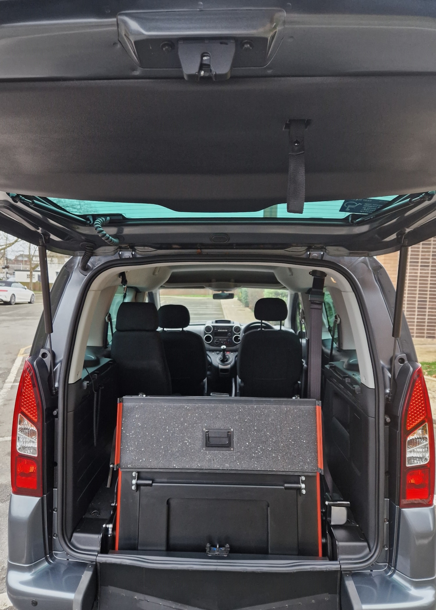 Vehicle 22