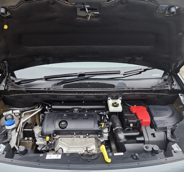 Used Peugeot Partner Tepee 2018 for sale - 75714280: Photo 33