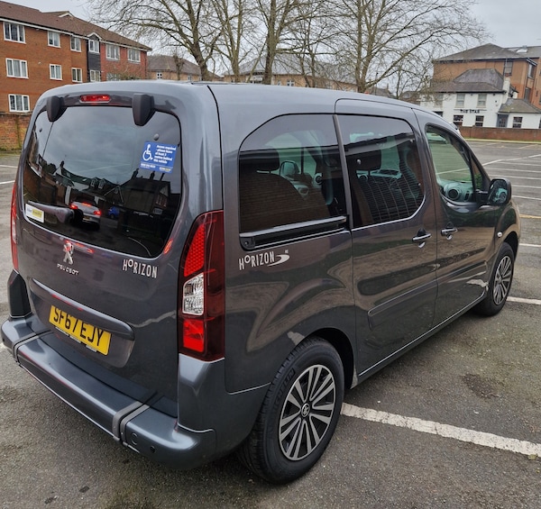 Used Peugeot Partner Tepee 2018 for sale - 75714280: Photo 3
