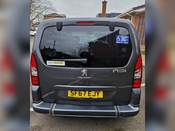 Used Peugeot Partner Tepee 2018 for sale - 75714280: Photo