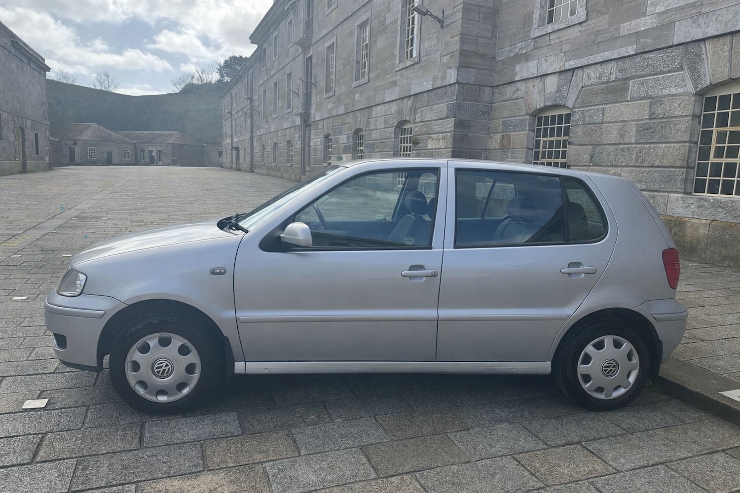 Used Volkswagen Polo 2000 for sale - 78070729: Photo 6