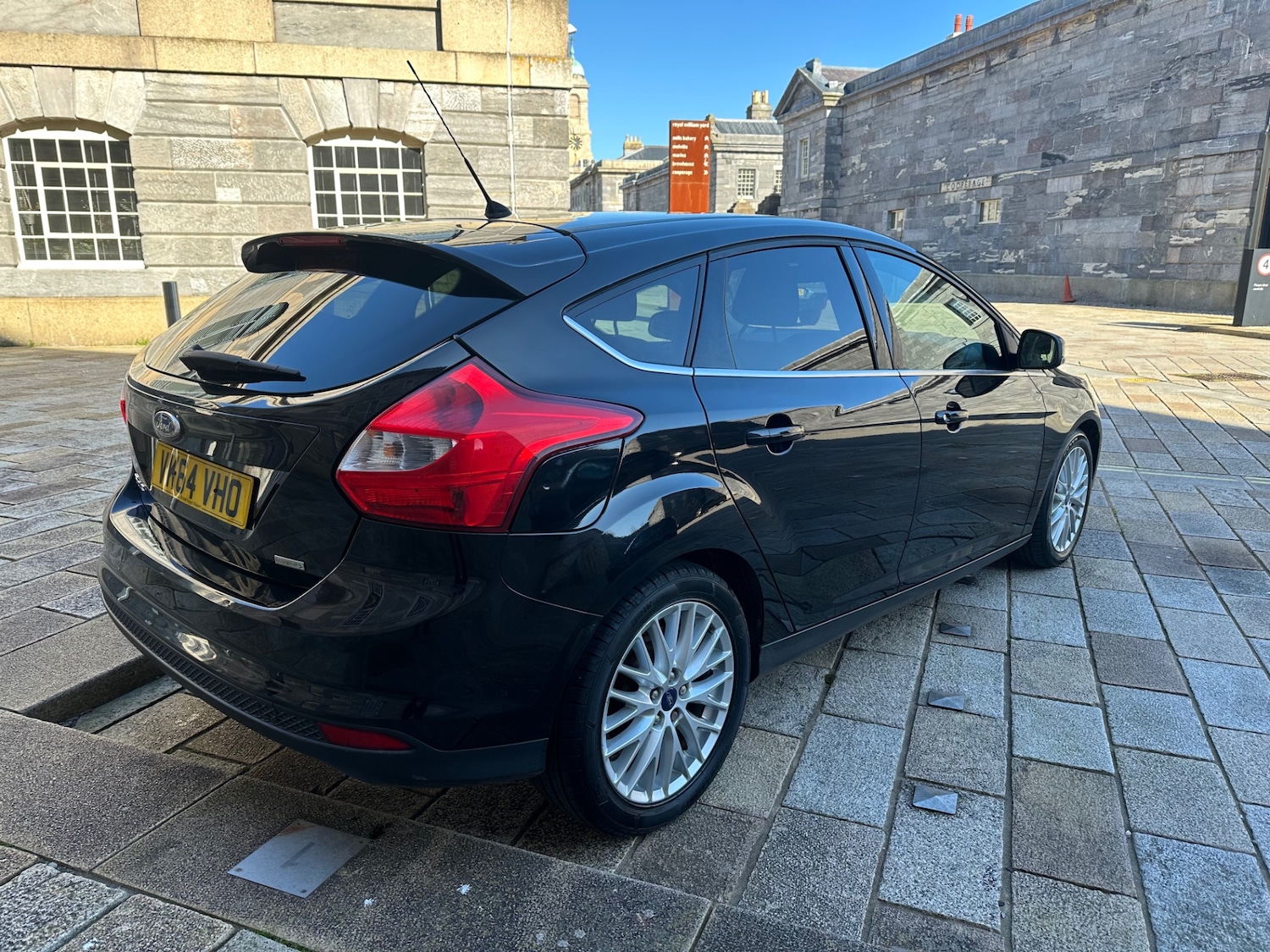 Used Ford Focus 2014 for sale - 77938532: Photo 3