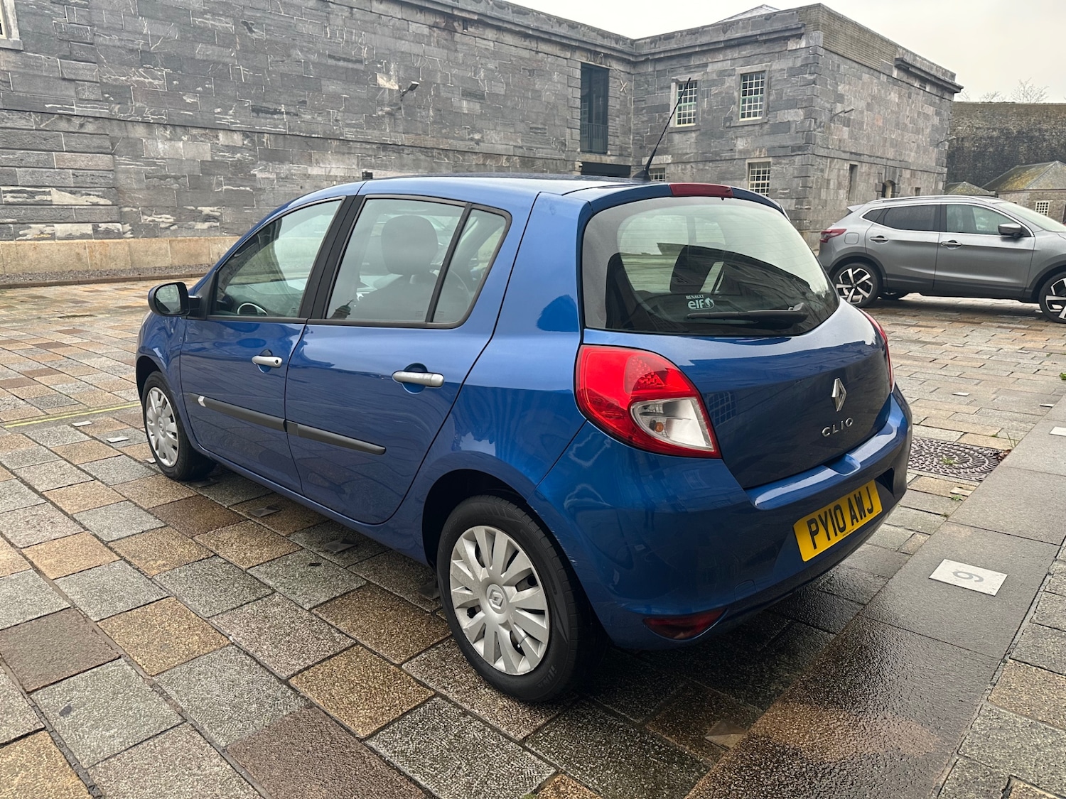 Used Renault Clio 2010 for sale - 77033694: Photo 5