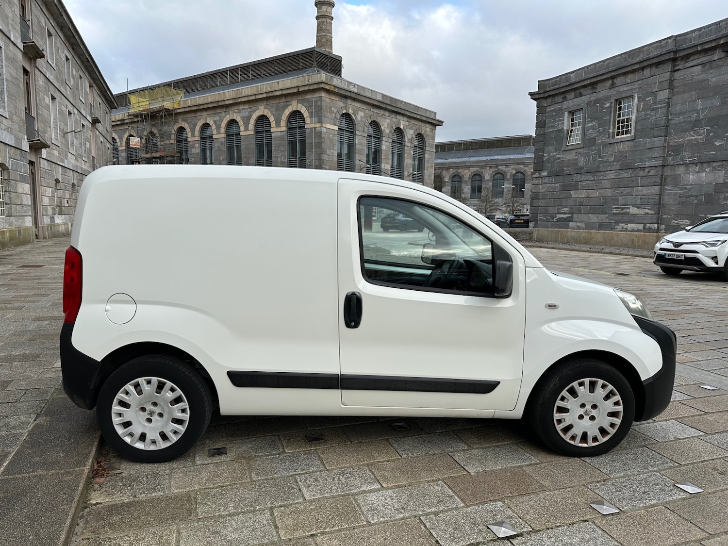 Used Peugeot Bipper 2011 for sale - 77065850: Photo 2