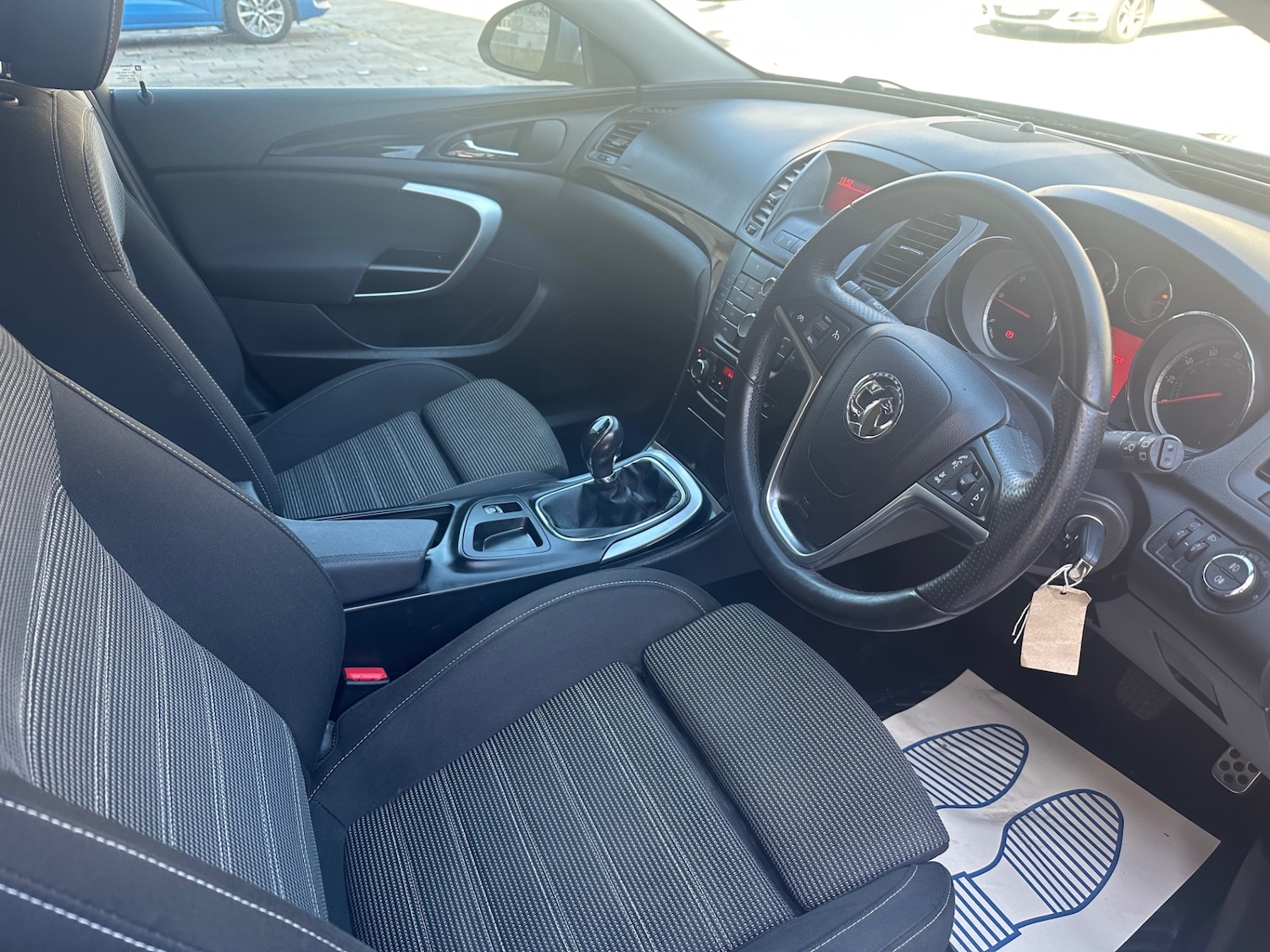 Used Vauxhall Insignia 2011 for sale - 78112657: Photo 9