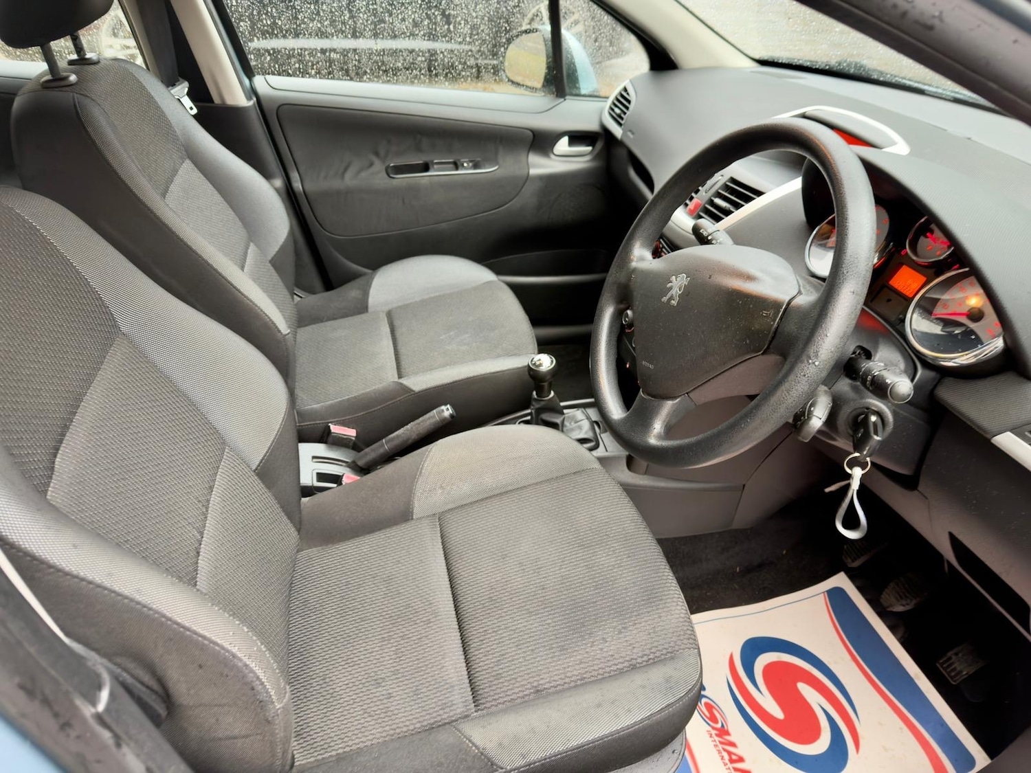 Used Peugeot 207 2010 for sale - 77307160: Photo 9