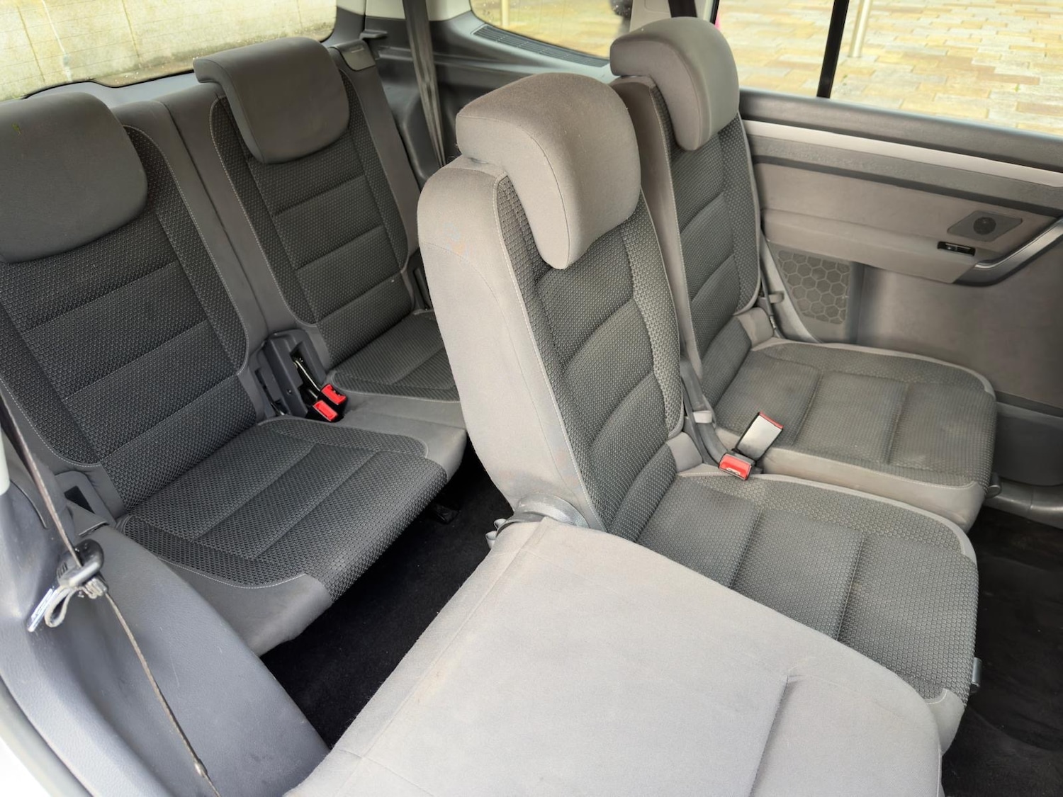 Used Volkswagen Touran 2012 for sale - 77297977: Photo 10