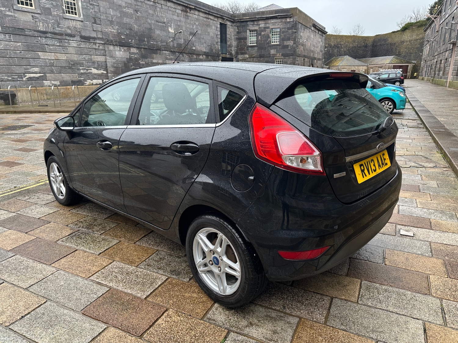 Used Ford Fiesta 2013 for sale - 77601854: Photo 5