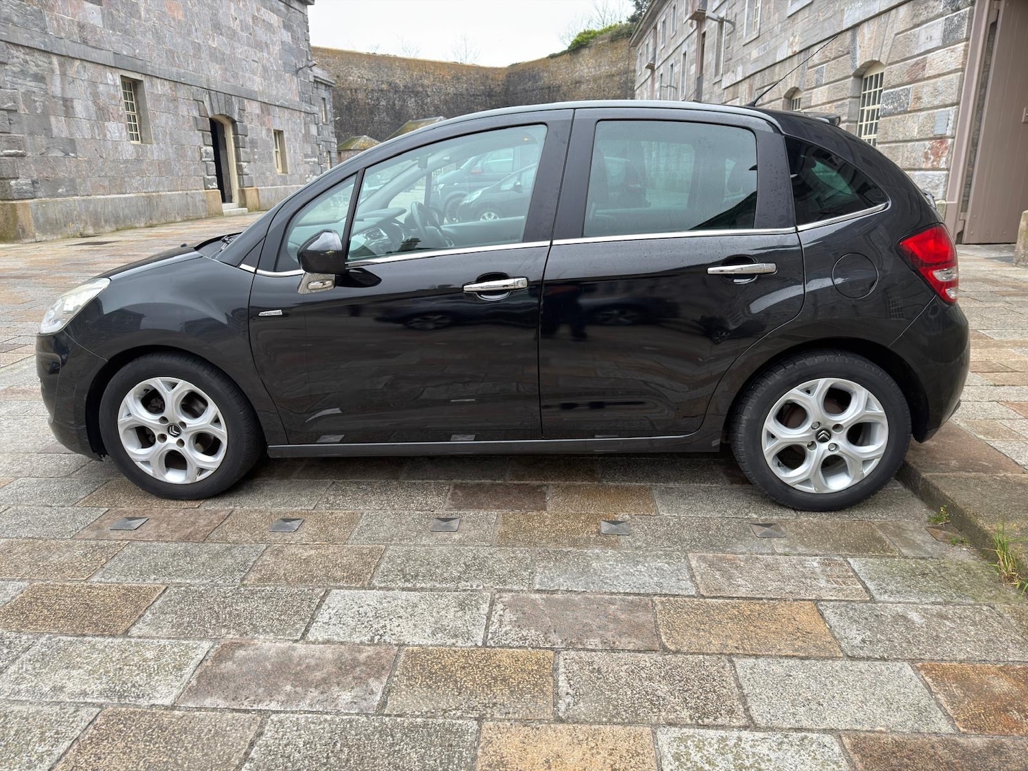 Used Citroen C3 2010 for sale - 77864496: Photo 6