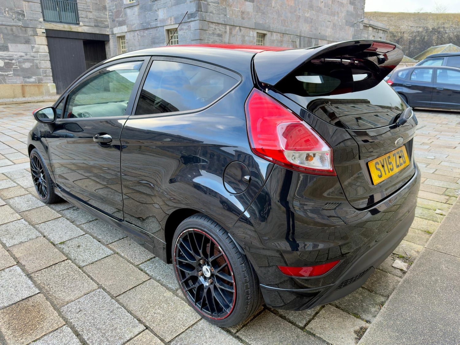 Used Ford Fiesta 2015 for sale - 77393438: Photo 5