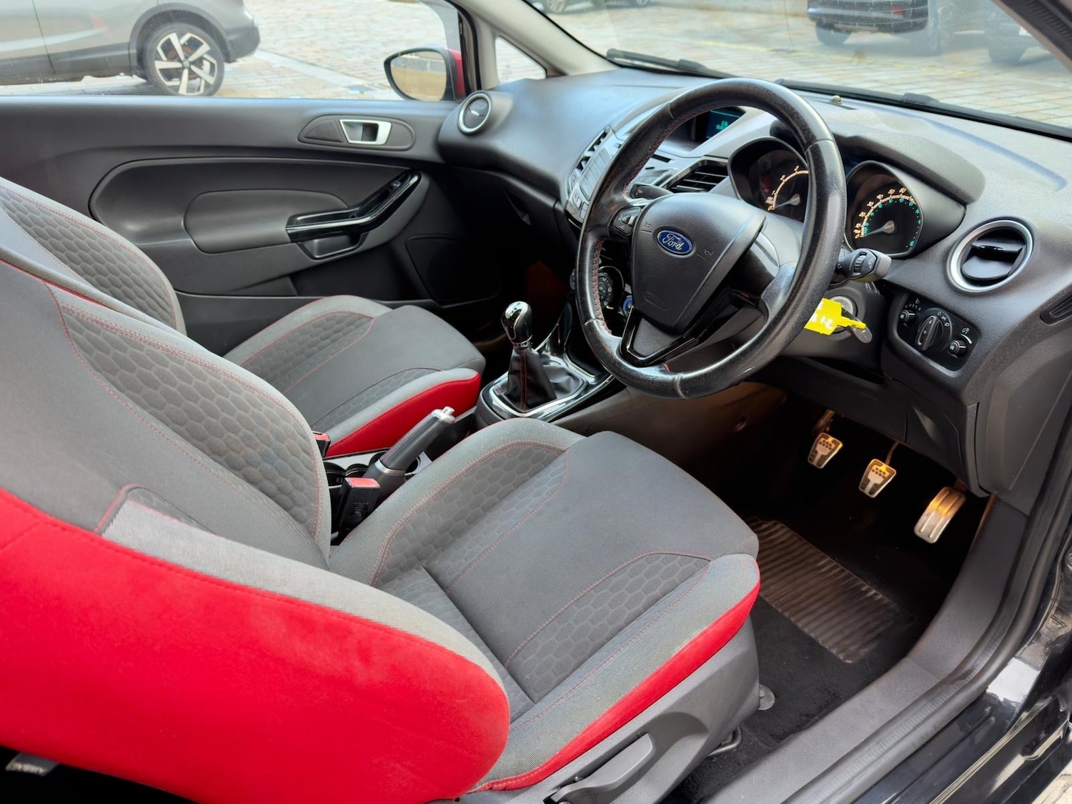 Used Ford Fiesta 2015 for sale - 77393438: Photo 9