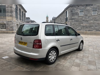 Used Volkswagen Touran 2009 for sale - 78238098: Photo