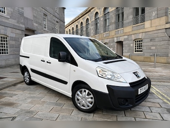 Peugeot Expert feature image