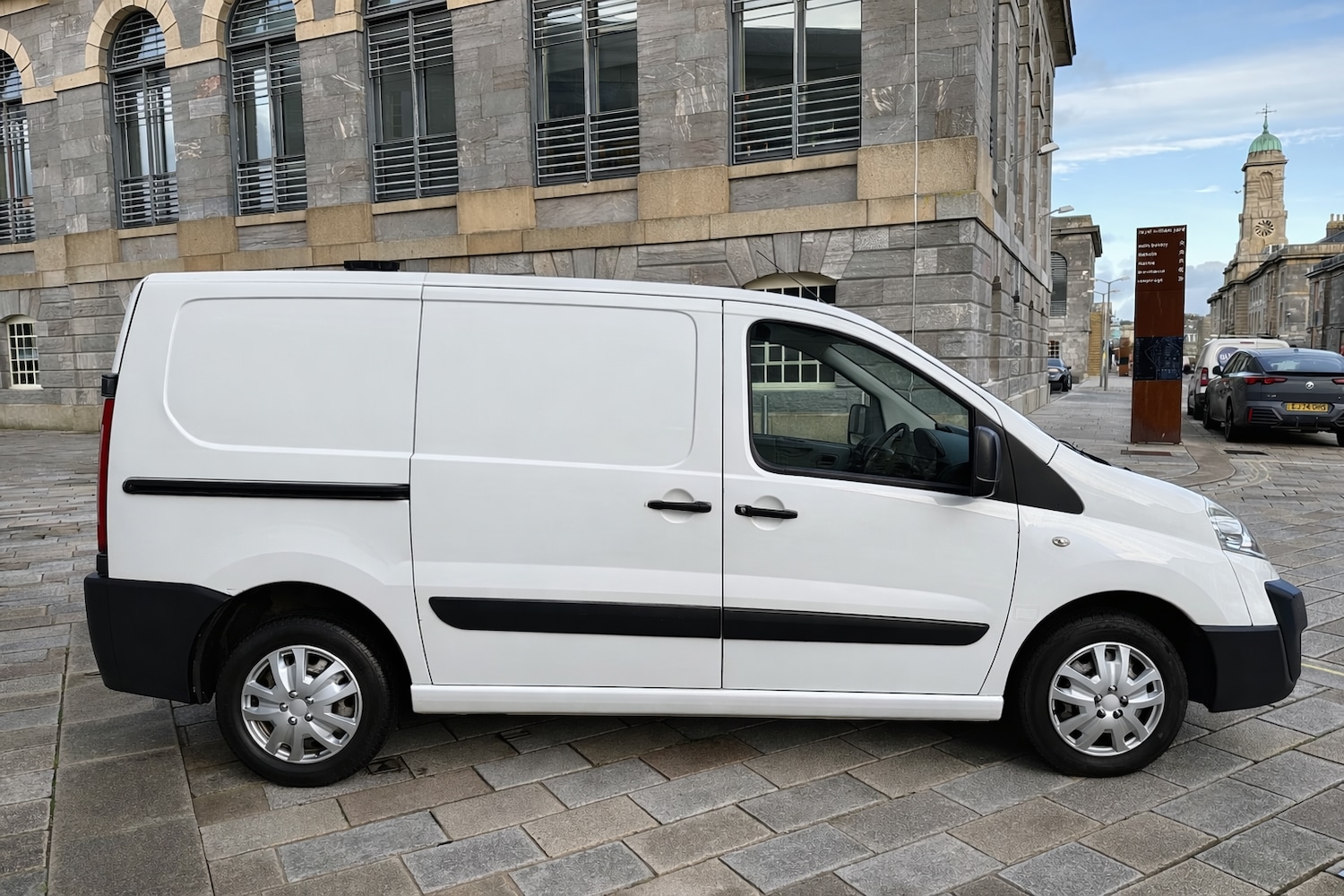 Used Peugeot Expert 2011 for sale - 77065916: Photo 2