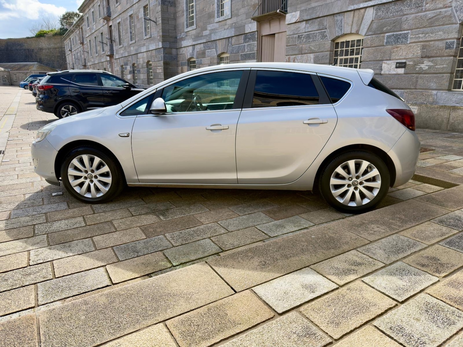 Used Vauxhall Astra 2011 for sale - 78045868: Photo 6