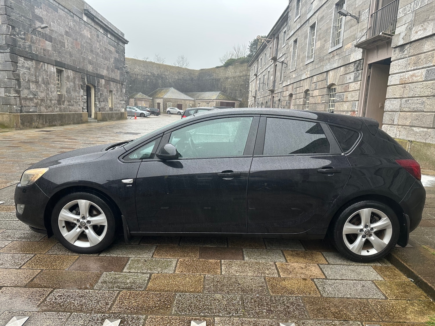 Used Vauxhall Astra 2010 for sale - 77704207: Photo 5