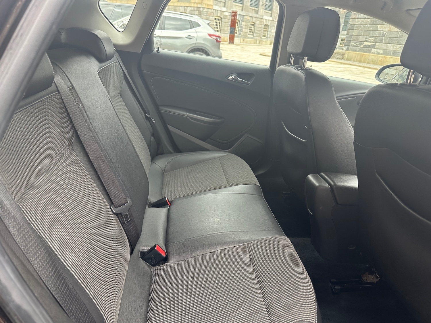 Used Vauxhall Astra 2012 for sale - 78112691: Photo 10