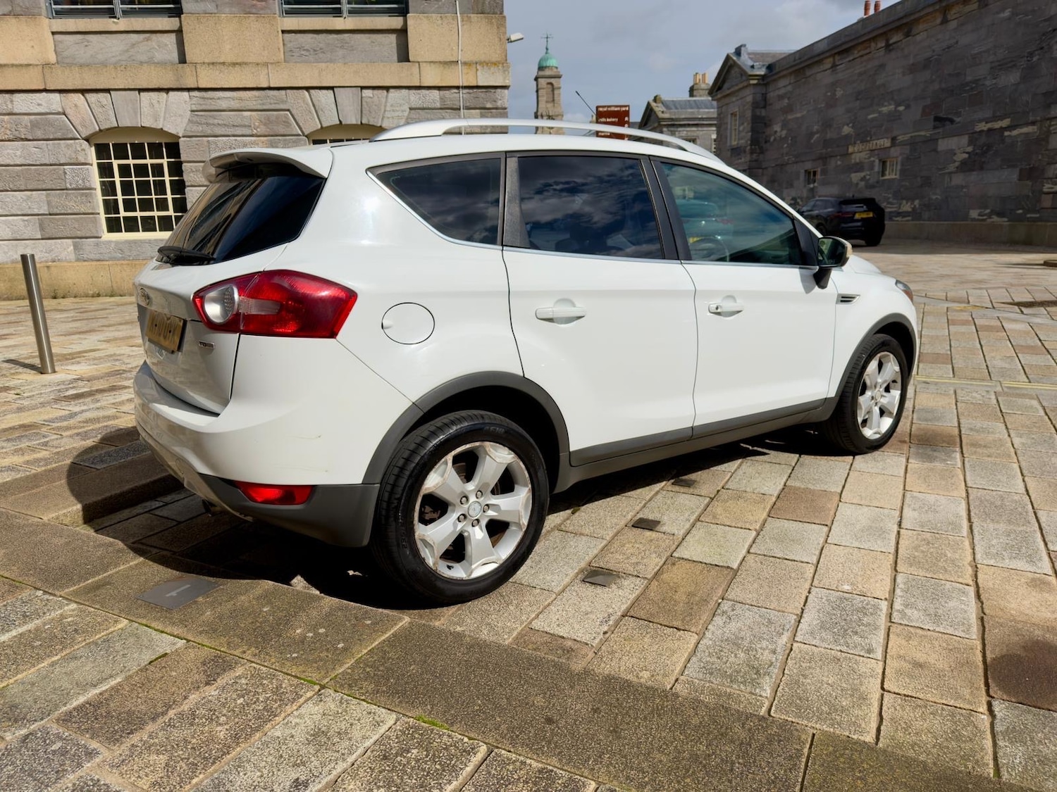 Used Ford Kuga 2010 for sale - 78045854: Photo 8