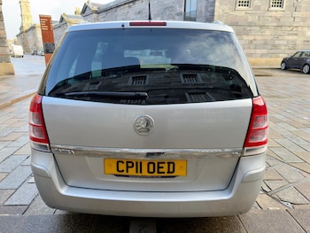 Used Vauxhall Zafira 2011 for sale - 77296570: Photo