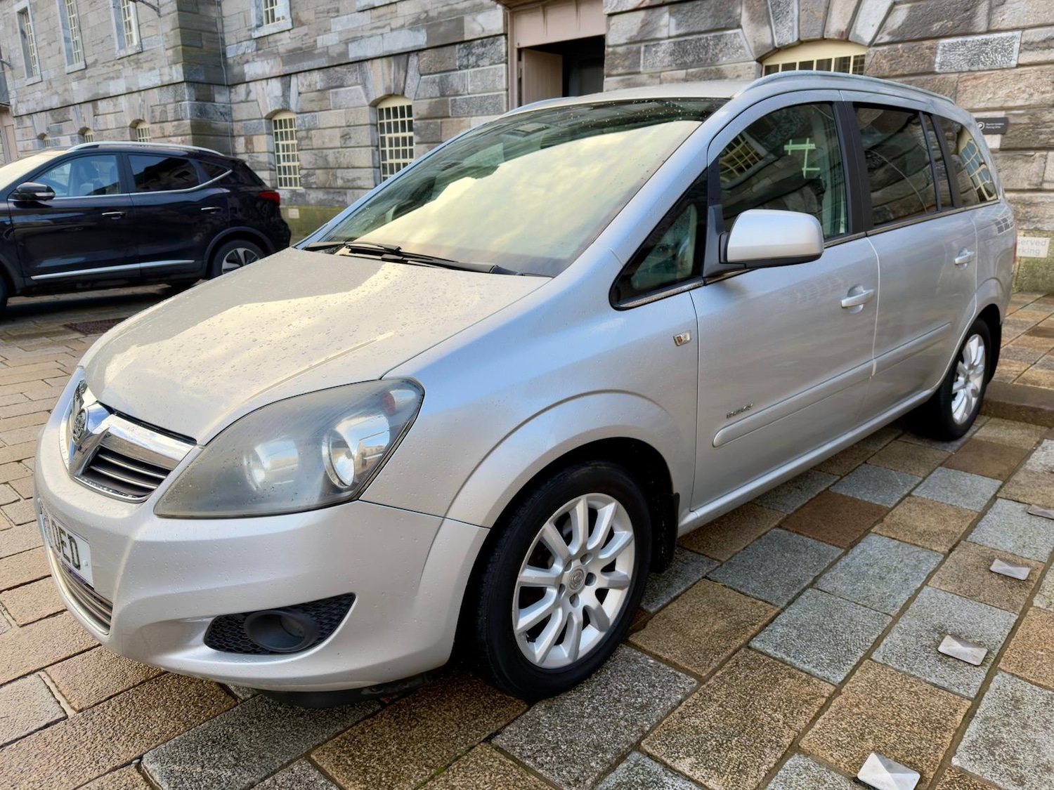 Used Vauxhall Zafira 2011 for sale - 77296570: Photo 7